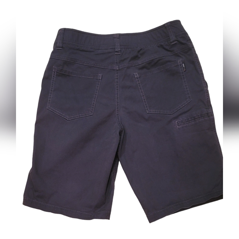 SWISS Tech Utility Shorts - Picture 2 of 9